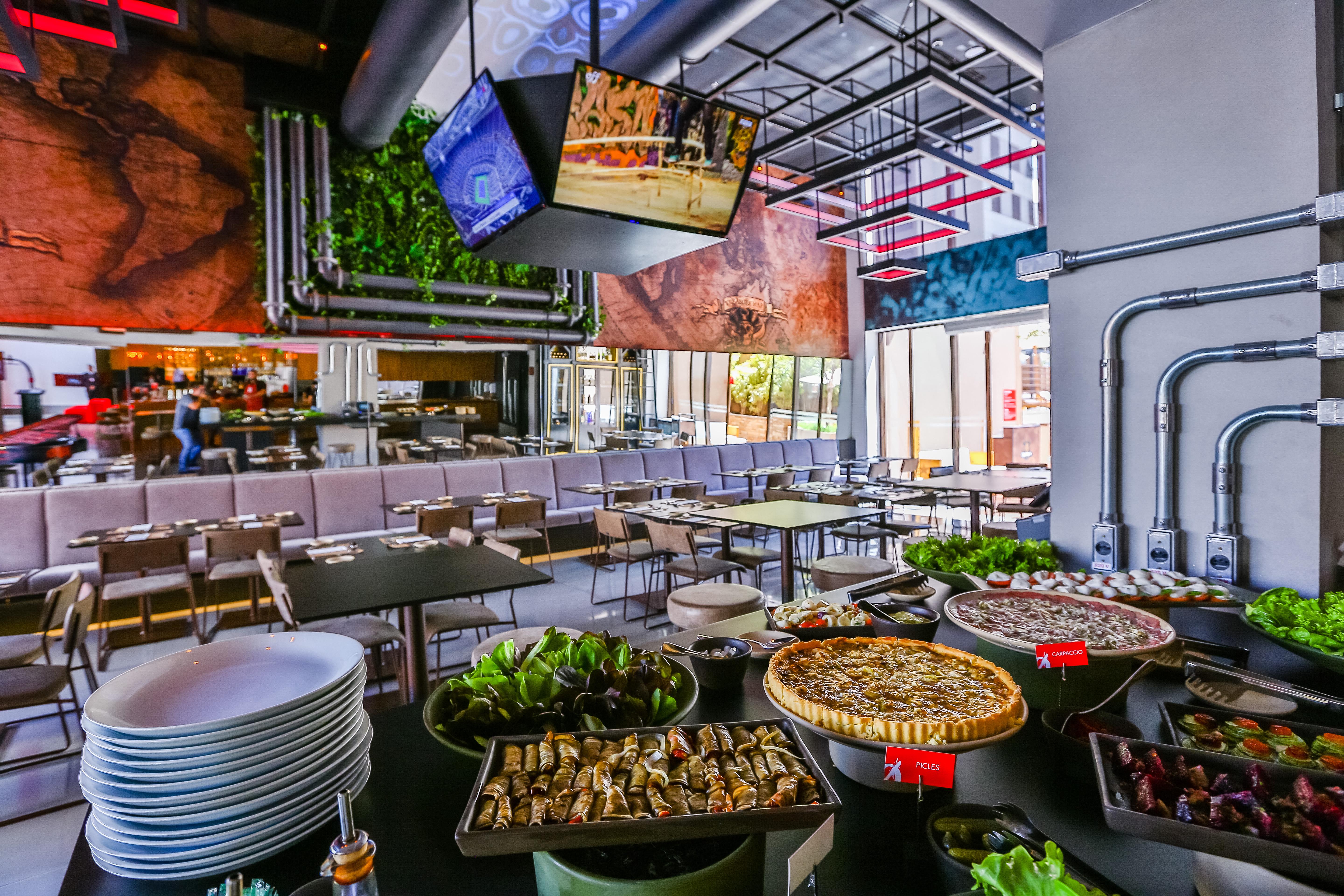 Готель Radisson Red Campinas Кампінас Екстер'єр фото Interior of a typical restaurant