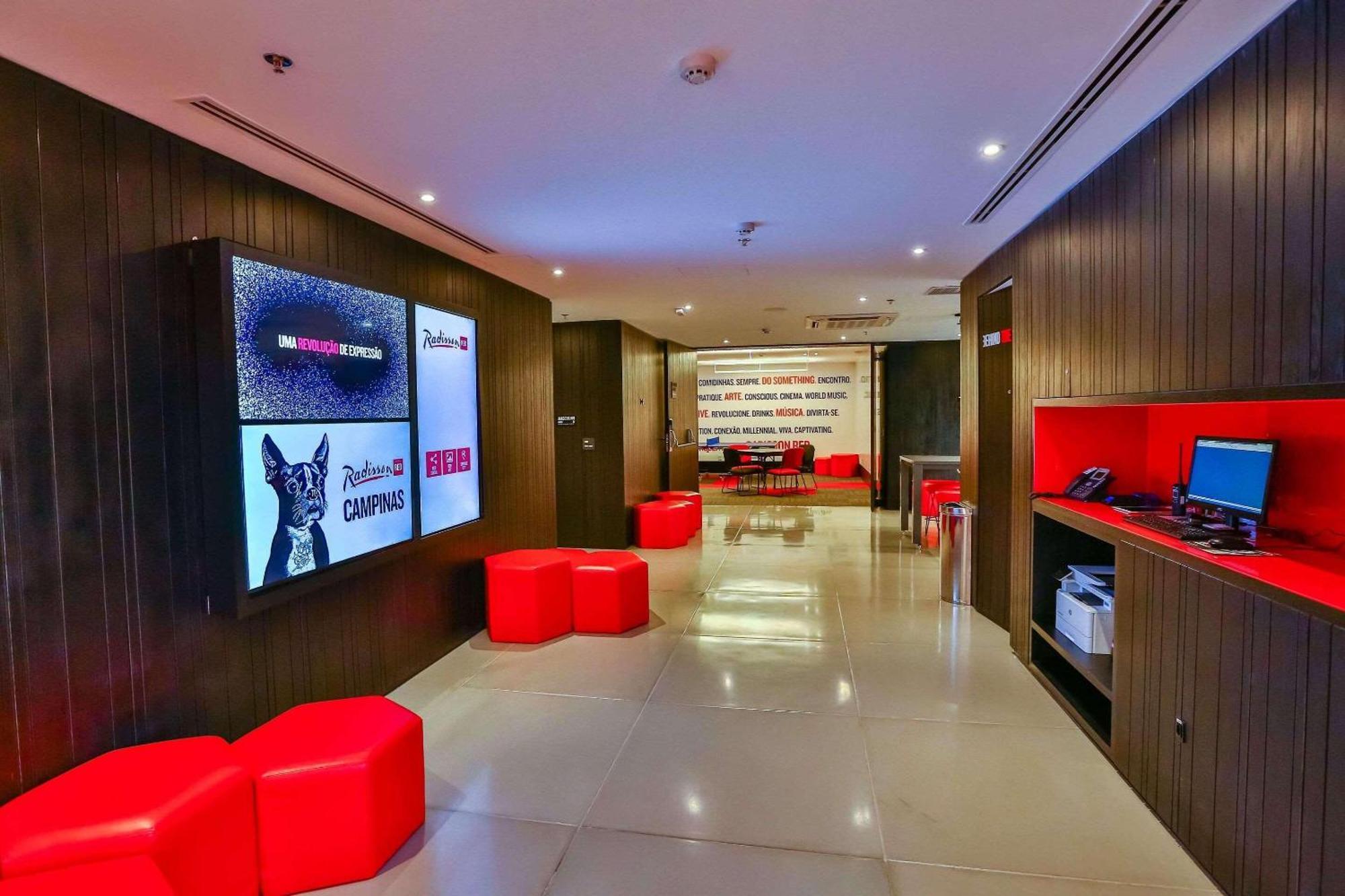 Готель Radisson Red Campinas Кампінас Екстер'єр фото The Virgin Money Lounge at London Heathrow Airport